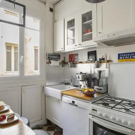 Apartment Comfortable Parisian 2mins From Metro Line 7 *